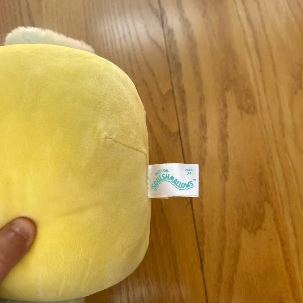 Squishmallows‎ Nixie The Butterfly 8” Plush Yellow Rainbow Fuzzy Belly Easter